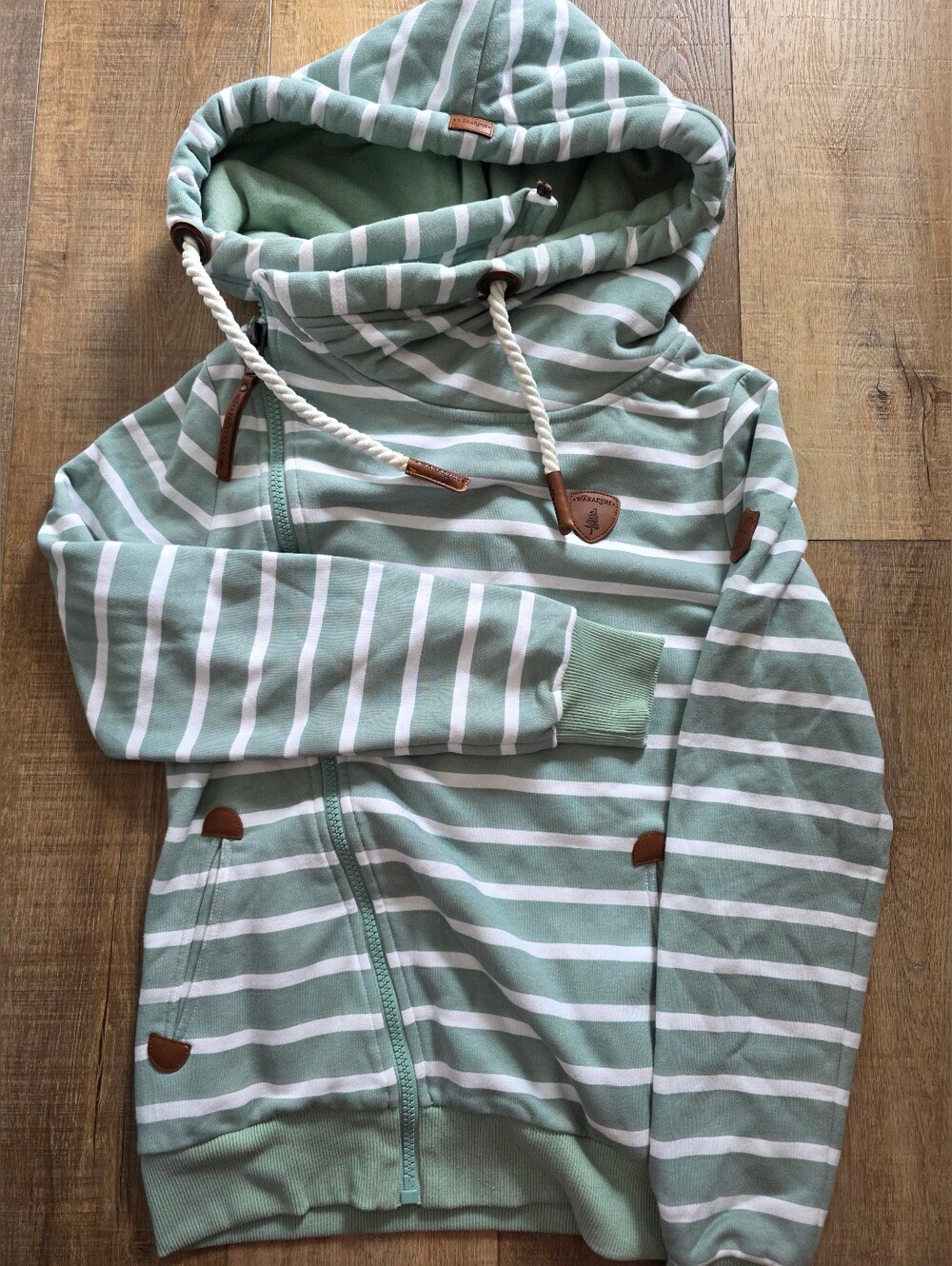 Wanakome Athena Costal Full Zip Hoodie - Striped Mint Green & White - Size Small